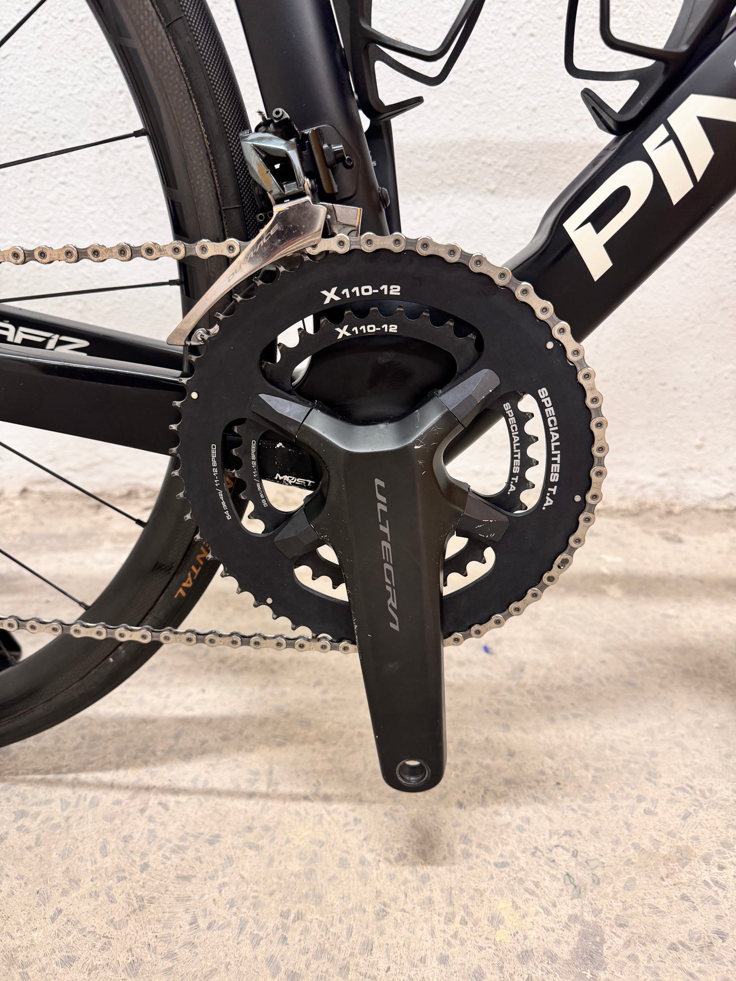 Pre Owned Pinarello Dogma F12 size 54 Shimano Duraace 9100