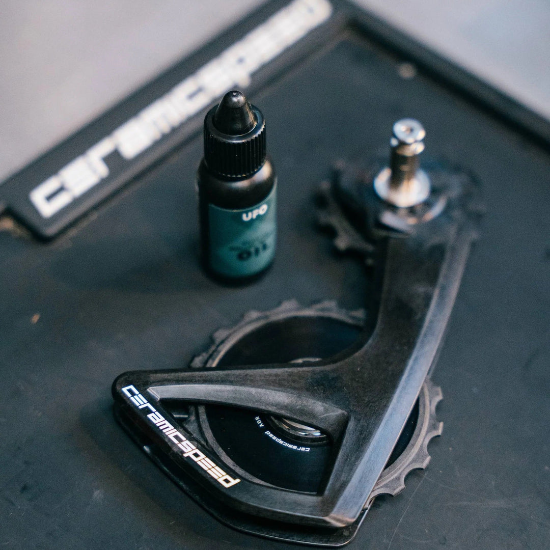 “CeramicSpeed OSPW system – high-performance oversized pulley wheels for enhanced drivetrain efficiency and reduced friction.”