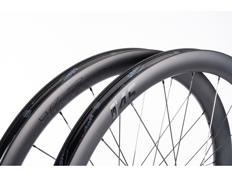 Vision SC 45 i30 disc carbon gravel wheelset - view 5