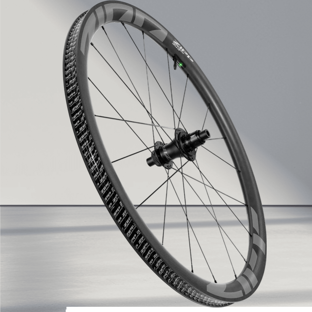 Zipp 303 SW AXS Connected Rear Wheel – Live Tyre Pressure, All‑Road Gravel Speed