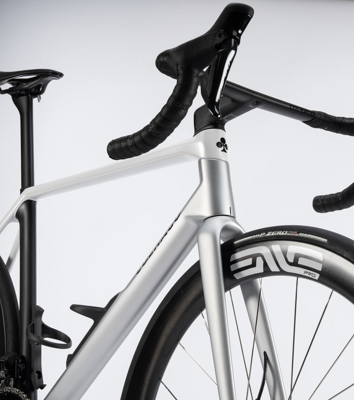 Colnago C72 Disc 2026 Carbon Road Race Bike with Dura Ace Di2, ENVE 4.5 SES