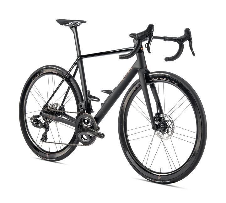 Colnago C72 Disc 2026 Carbon Road Race Bike with Dura Ace Di2, ENVE 4.5 SES